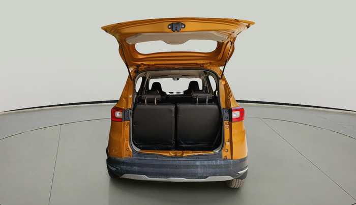 2021 Renault TRIBER RXZ, Petrol, Manual, 31,678 km, exterior