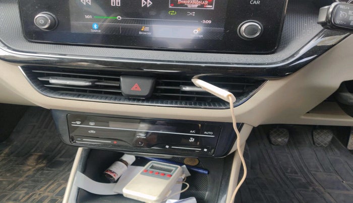 2022 Skoda SLAVIA AMBITION 1.0L TSI MT, Petrol, Manual, 63,339 km, interior