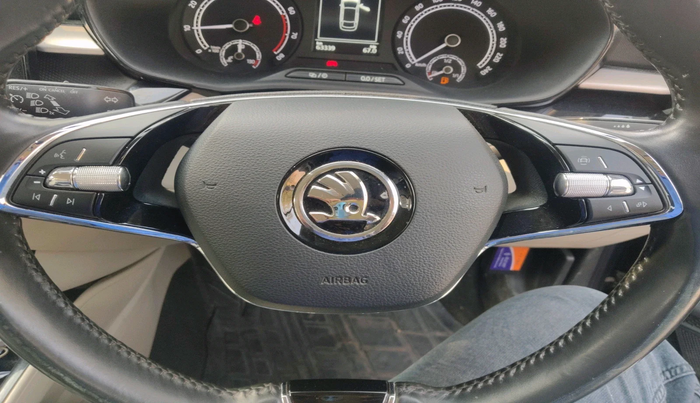 2022 Skoda SLAVIA AMBITION 1.0L TSI MT, Petrol, Manual, 63,339 km, interior