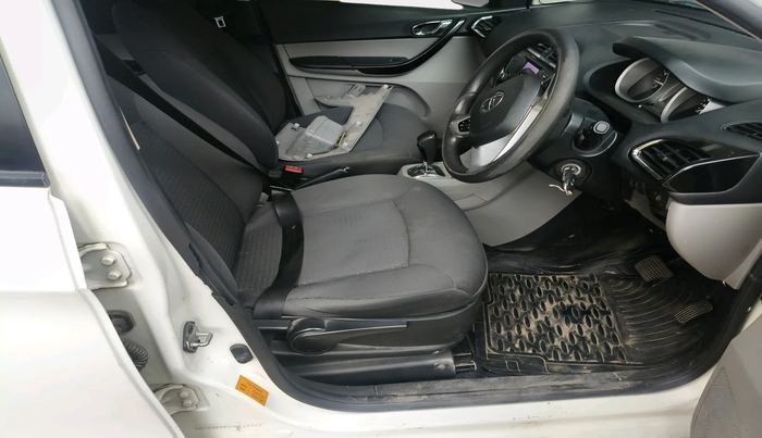 2017 Tata Tiago XZA PETROL, Petrol, Automatic, 76,603 km, interior