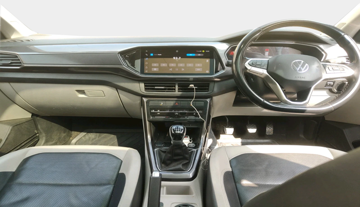 2021 Volkswagen TAIGUN TOPLINE 1.0 TSI MT, Petrol, Manual, 1,19,962 km, interior