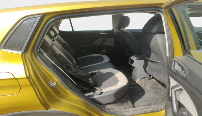 2021 Volkswagen TAIGUN TOPLINE 1.0 TSI MT, Petrol, Manual, 1,19,962 km, interior