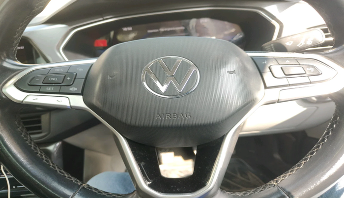 2021 Volkswagen TAIGUN TOPLINE 1.0 TSI MT, Petrol, Manual, 1,19,962 km, interior