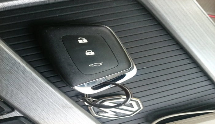 2023 MG HECTOR SAVVY PRO 1.5 TURBO CVT PETROL, Petrol, Automatic, 39,779 km, interior