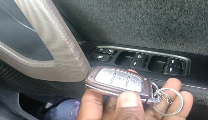 2017 Hyundai Creta SX PLUS AT 1.6 PETROL, Petrol, Automatic, 35,414 km, interior