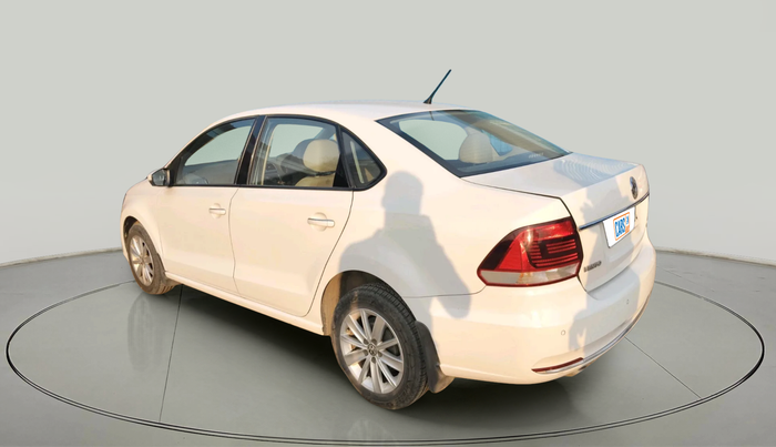 2017 Volkswagen Vento HIGHLINE PETROL AT, Petrol, Automatic, 49,759 km, exterior