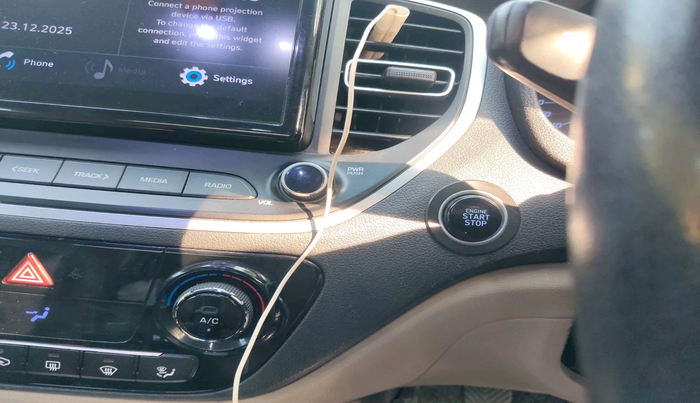 2020 Hyundai Verna SX 1.5 VTVT, Petrol, Manual, 1,02,554 km, interior