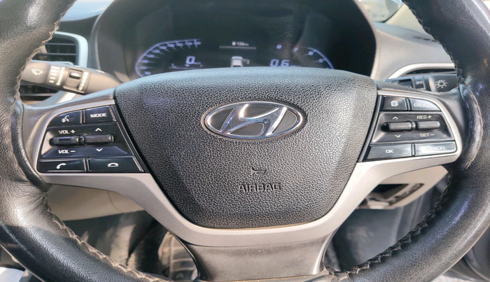 2020 Hyundai Verna SX 1.5 VTVT, Petrol, Manual, 1,02,554 km, interior