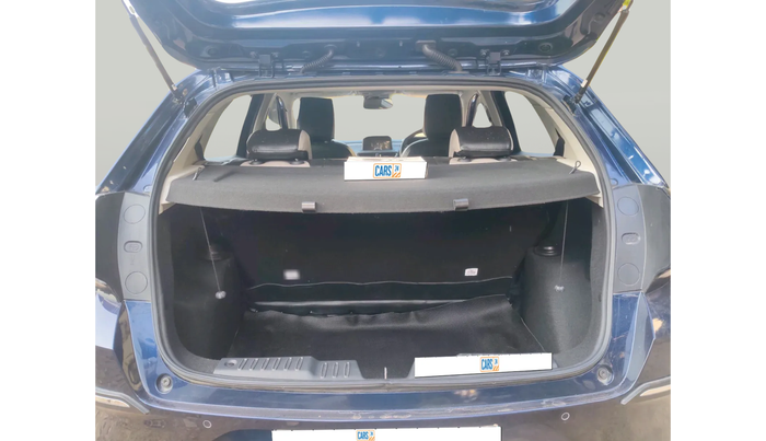 2024 Tata ALTROZ  XZ PLUS (S) , Diesel, Manual, 7,611 km, exterior