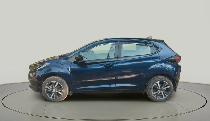 2024 Tata ALTROZ  XZ PLUS (S) , Diesel, Manual, 7,611 km, exterior