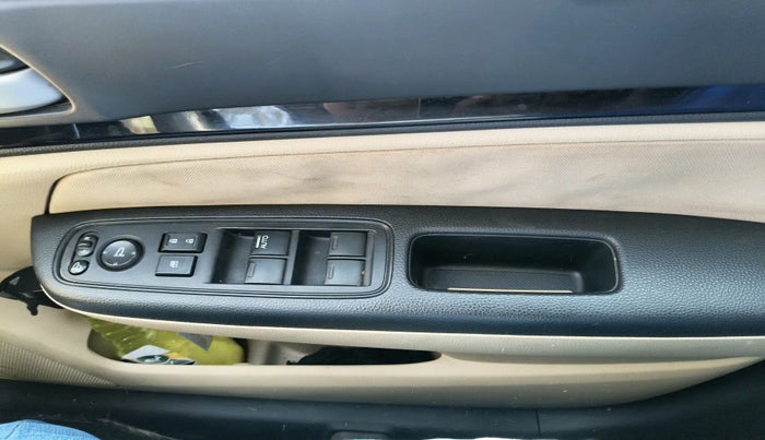 2018 Honda Amaze 1.5L I-DTEC S CVT, Diesel, Automatic, 82,162 km, interior