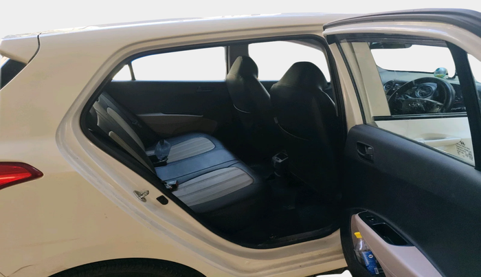 2015 Hyundai Grand i10 MAGNA 1.2 KAPPA VTVT, Petrol, Manual, 33,977 km, interior