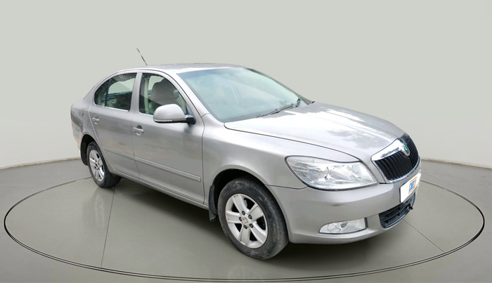 2010 Skoda Laura AMBIENTE 2.0 TDI CR AT, Diesel, Automatic, 96,709 km, exterior