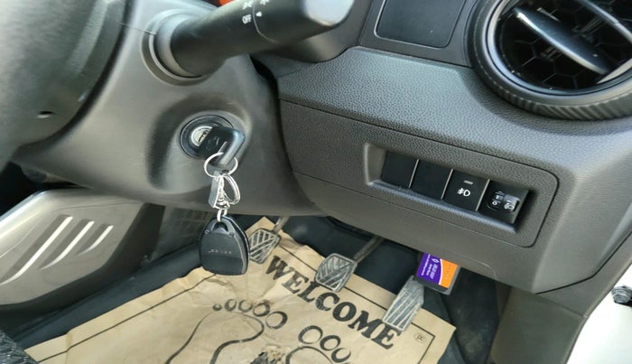 2021 Maruti IGNIS SIGMA 1.2, Petrol, Manual, 35,621 km, interior