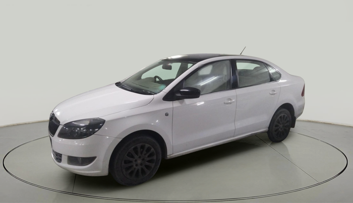 2015 Skoda Rapid ELEGANCE 1.6 MPI MT, Petrol, Manual, 85,062 km, exterior