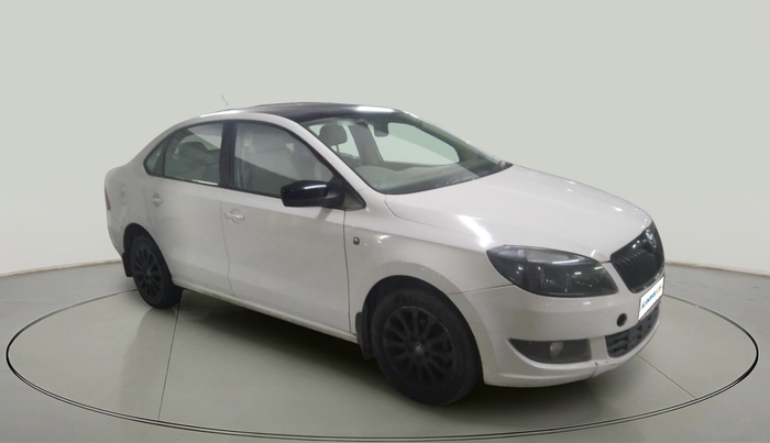 2015 Skoda Rapid ELEGANCE 1.6 MPI MT, Petrol, Manual, 85,062 km, exterior