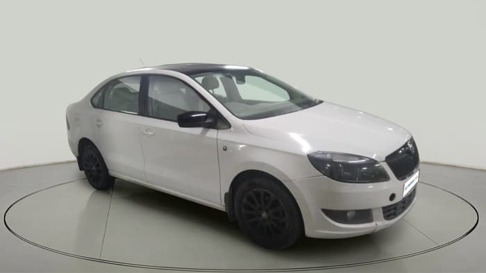 2015 Skoda Rapid ELEGANCE 1.6 MPI MT, Petrol, Manual, 85,062 km, exterior
