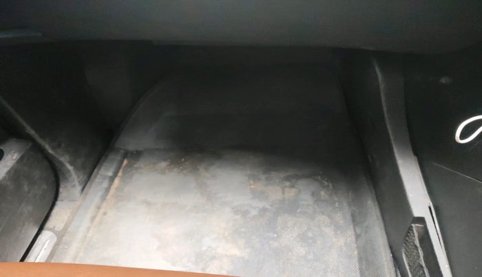 2018 Mahindra XUV500 W9 AT, Diesel, Automatic, 1,41,223 km, interior