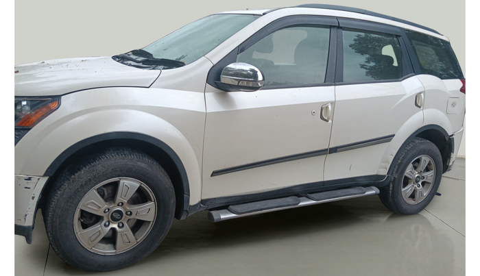2012 Mahindra XUV500 W8, Diesel, Manual, 1,31,016 km, exterior