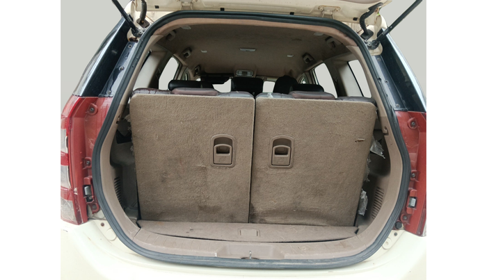 2012 Mahindra XUV500 W8, Diesel, Manual, 1,31,016 km, exterior