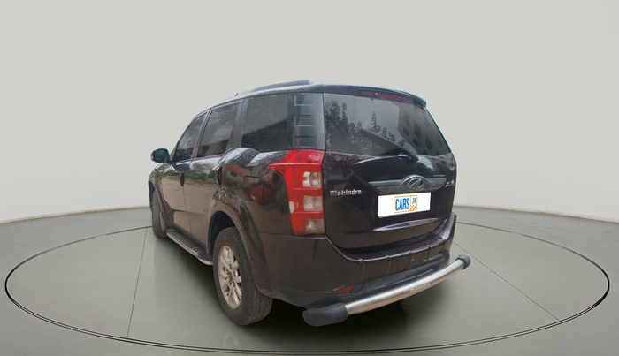 2016 Mahindra XUV500 W8, Diesel, Manual, 1,93,721 km, exterior