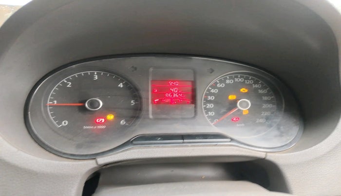 2013 Volkswagen Vento HIGHLINE DIESEL 1.6, Diesel, Manual, 86,368 km, interior