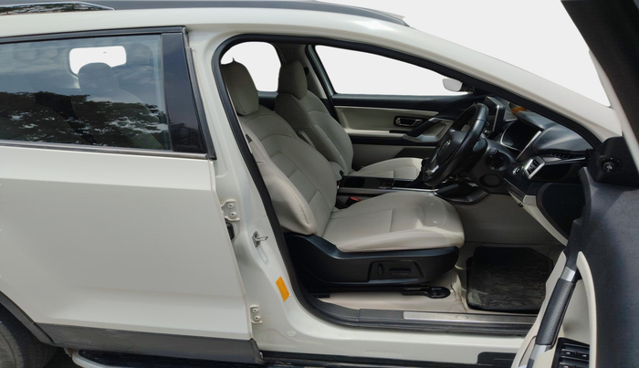 2021 Tata Safari XZA PLUS 6S, Diesel, Automatic, 73,689 km, interior