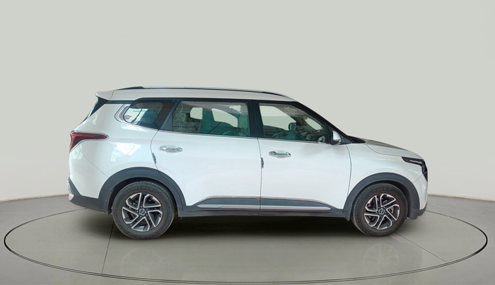 2024 KIA CARENS LUXURY PLUS 1.5 PETROL DCT 7 STR, Petrol, Automatic, 13,867 km, exterior