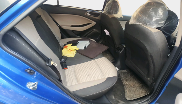 2019 Hyundai Elite i20 ASTA 1.2 (O), Petrol, Manual, 1,00,697 km, interior