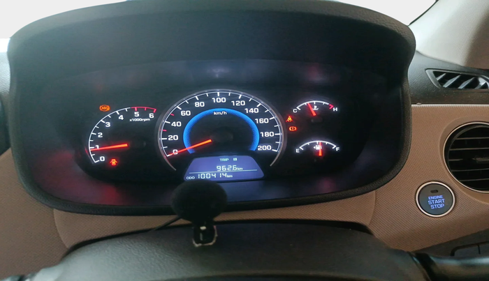 2015 Hyundai Grand i10 ASTA 1.1 CRDI, Diesel, Manual, 1,00,414 km, interior