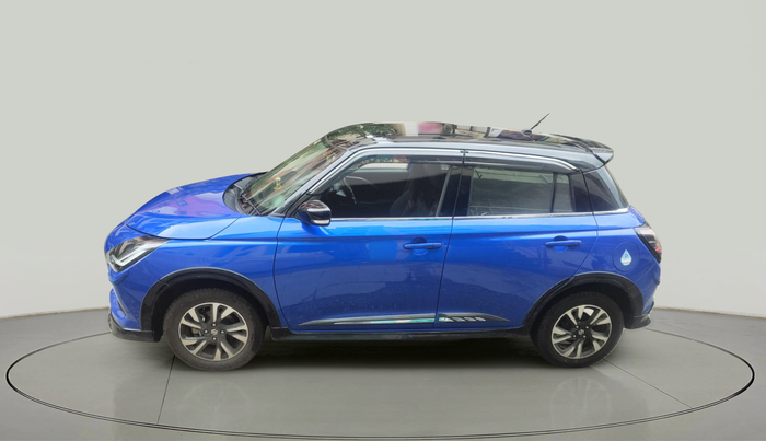 2024 Maruti Swift ZXi Plus Dual Tone, Petrol, Manual, 15,031 km, exterior