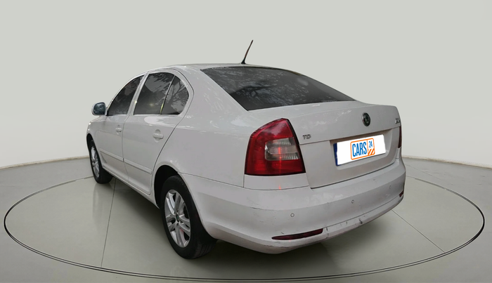 2012 Skoda Laura AMBIENTE 1.9 TDI AT, Diesel, Automatic, 1,47,215 km, exterior