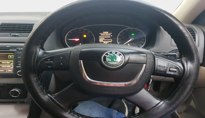 2012 Skoda Laura AMBIENTE 1.9 TDI AT, Diesel, Automatic, 1,47,215 km, interior