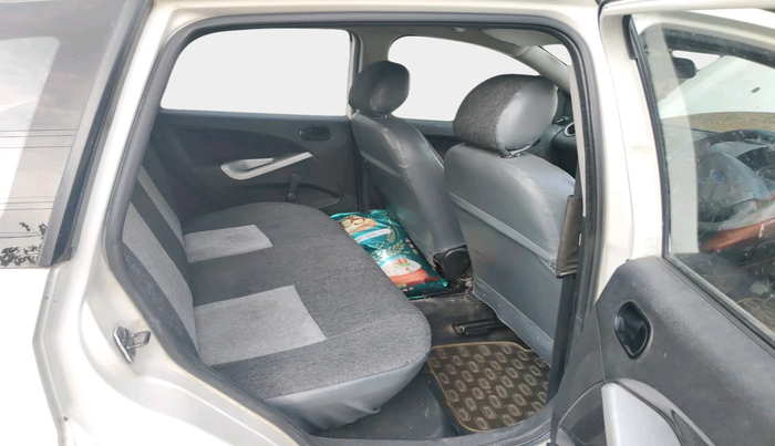 2013 Ford Figo ZXI 1.4 DIESEL, Diesel, Manual, 1,01,138 km, interior