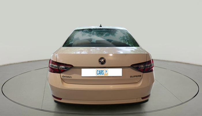 2018 Skoda Superb L&K 1.8 TSI AT, Petrol, Automatic, 66,497 km, exterior