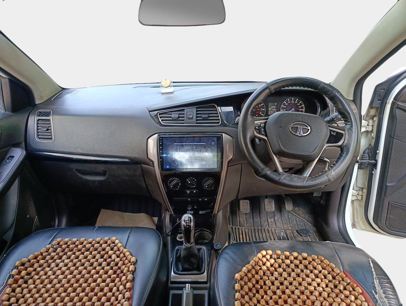 2015 Tata Bolt XM REVOTRON, Petrol, Manual, 77,026 km, interior