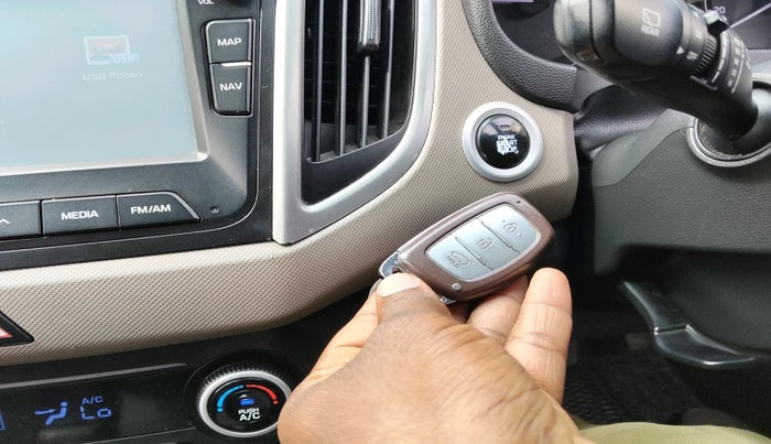 2016 Hyundai Creta SX PLUS AT 1.6 DIESEL, Diesel, Automatic, 1,63,503 km, interior