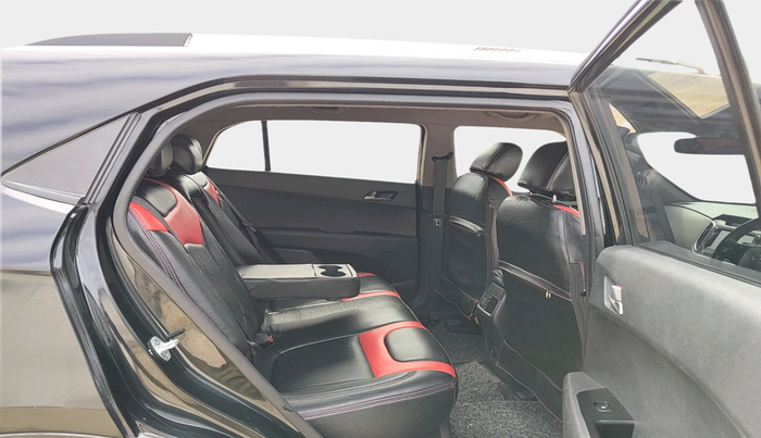 2016 Hyundai Creta SX PLUS AT 1.6 DIESEL, Diesel, Automatic, 1,63,503 km, interior