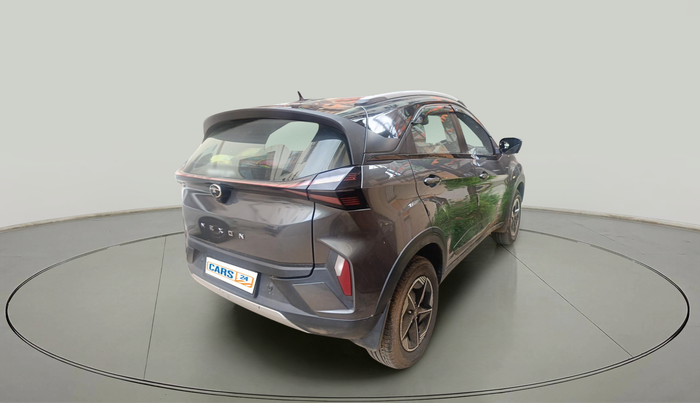 2024 Tata NEXON FEARLESS 1.2 REVOTRON 6 MT DT, Petrol, Manual, 21,016 km, exterior