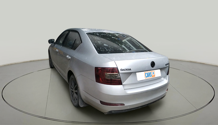 2014 Skoda Octavia ELEGANCE 2.0 TDI AT, Diesel, Automatic, 1,45,794 km, exterior