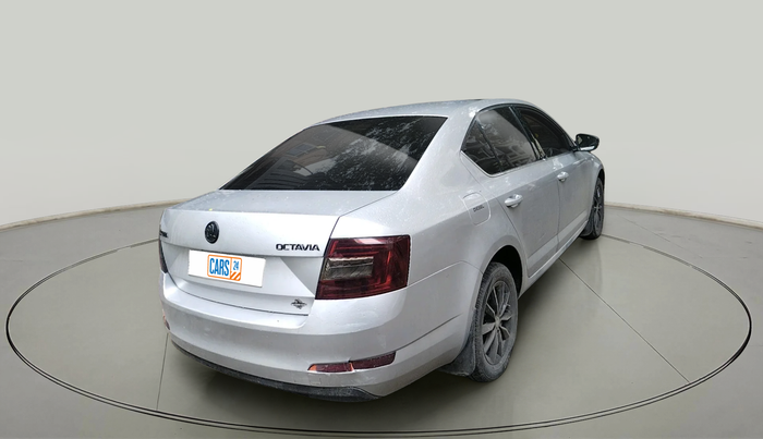 2014 Skoda Octavia ELEGANCE 2.0 TDI AT, Diesel, Automatic, 1,45,794 km, exterior
