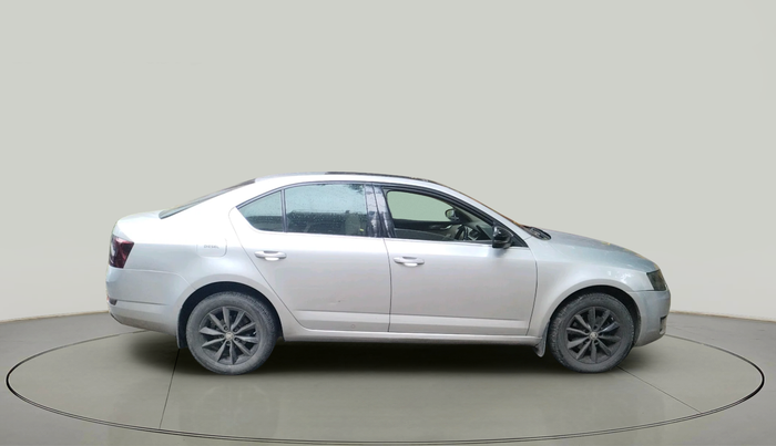 2014 Skoda Octavia ELEGANCE 2.0 TDI AT, Diesel, Automatic, 1,45,794 km, exterior