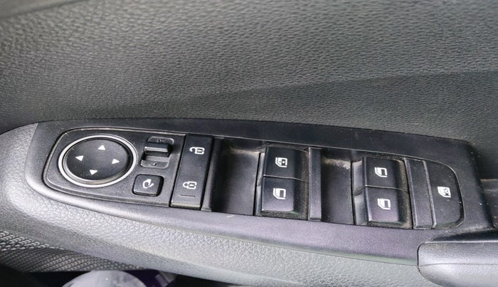 2022 KIA SELTOS HTK PLUS 1.5 DIESEL, Diesel, Manual, 92,336 km, interior