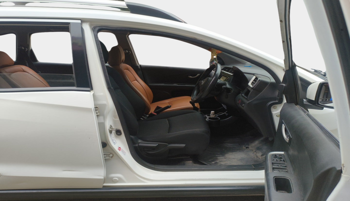 2016 Honda BR-V 1.5L I- DTEC V, Diesel, Manual, 1,96,343 km, interior