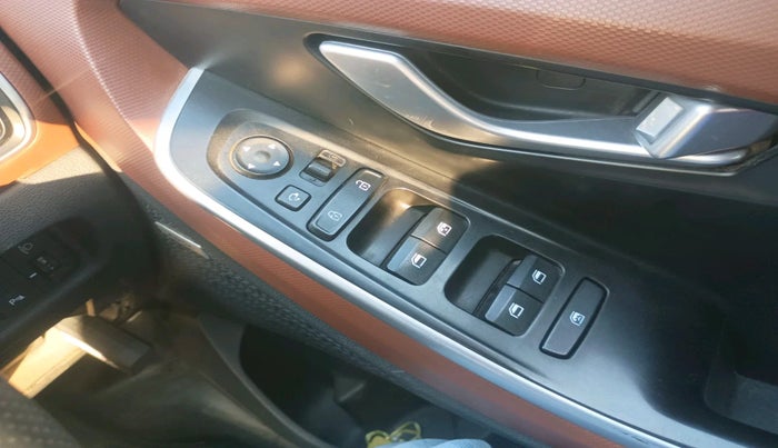 2022 Hyundai ALCAZAR 1.5 SIGNATURE (O) AT 6STR, Diesel, Automatic, 87,751 km, interior