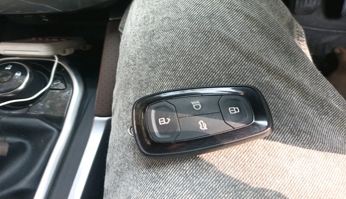 2022 Tata Harrier XZ PLUS 2.0L, Diesel, Manual, 90,522 km, interior