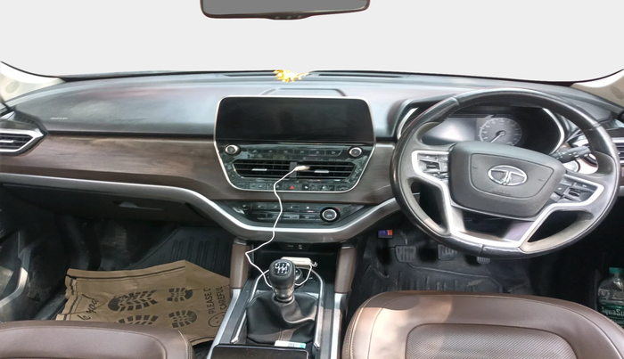 2022 Tata Harrier XZ PLUS 2.0L, Diesel, Manual, 90,522 km, interior