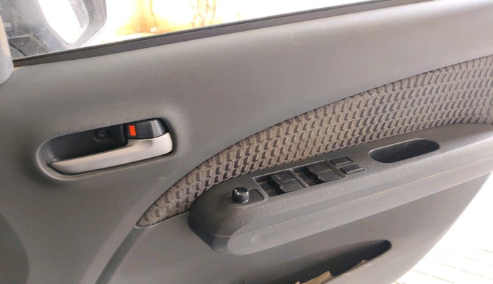 2013 Maruti Ritz ZDI, Diesel, Manual, 1,21,114 km, interior
