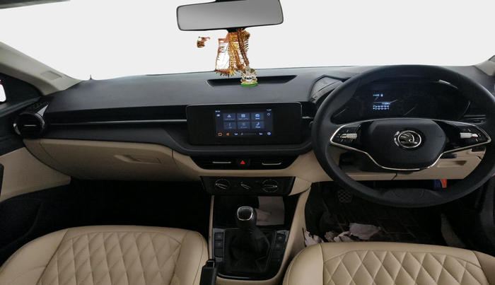 2022 Skoda SLAVIA ACTIVE 1.0L TSI MT, Petrol, Manual, 14,388 km, interior