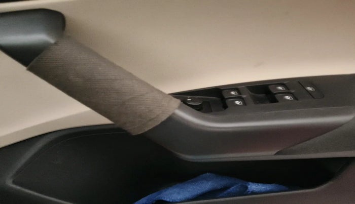 2022 Skoda SLAVIA ACTIVE 1.0L TSI MT, Petrol, Manual, 14,388 km, interior